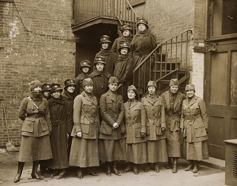 Women's Uniforms