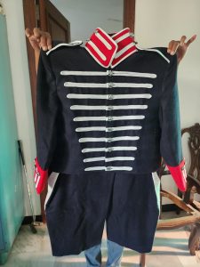 US 1812 war coatee, hand stitched with 10 buttons