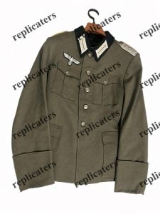WW2 German Heer M36 Infantry Lieutenant Officer Field Tunic with shoulder boards & insignia